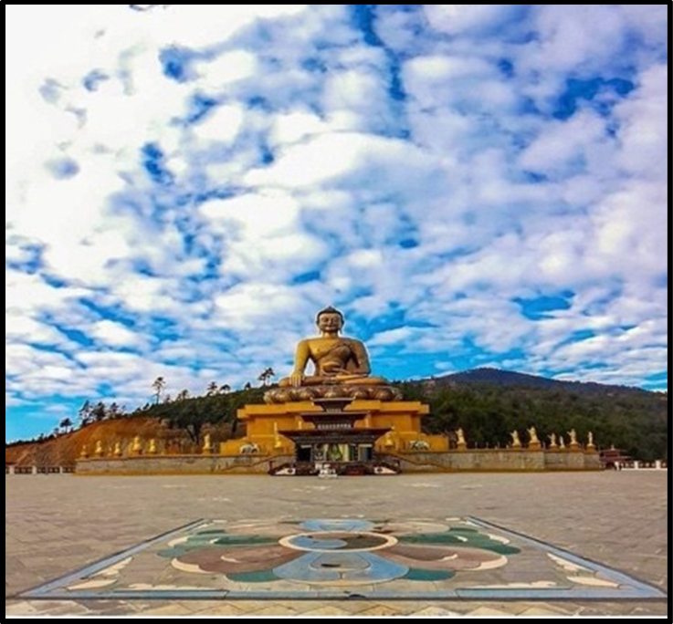 Hike from Buddha statue to Chang-gangkha Lhakhng